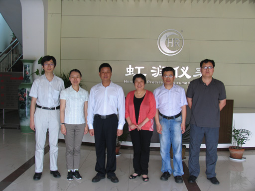 上海理工大學領(lǐng)導、教授一行考察虹潤公司