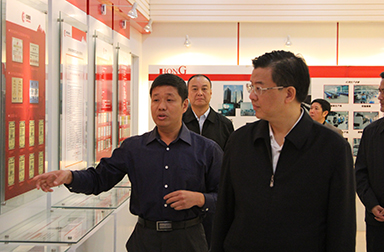 福建省委常委、省紀(jì)委書記倪岳峰調(diào)研虹潤公司