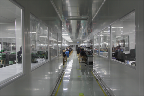 民營(yíng)企業(yè)如何敢于擔(dān)當(dāng)勇于創(chuàng)新突破？請(qǐng)看一一  疾風(fēng)勁草識(shí)虹潤(rùn)